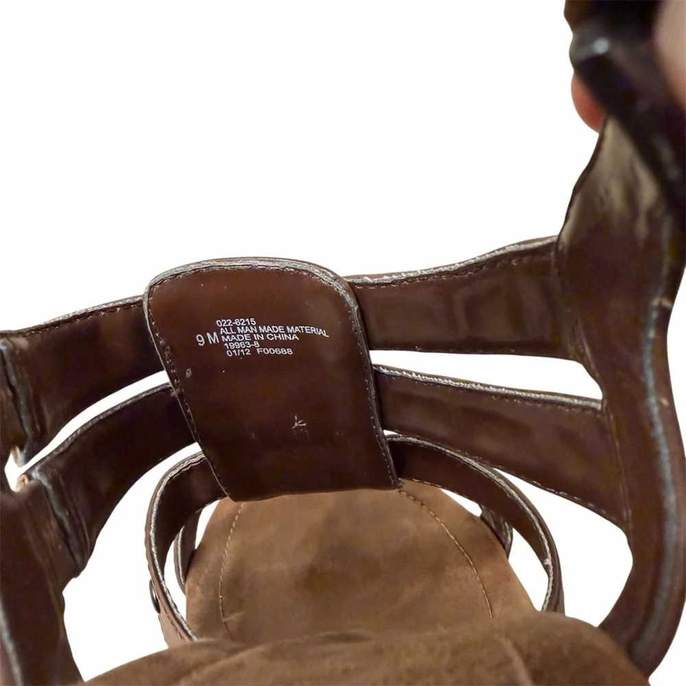 Y2K Decree Strappy Wedge Heeled Sandals Women’s 9 Brown Studded Chunky Boho